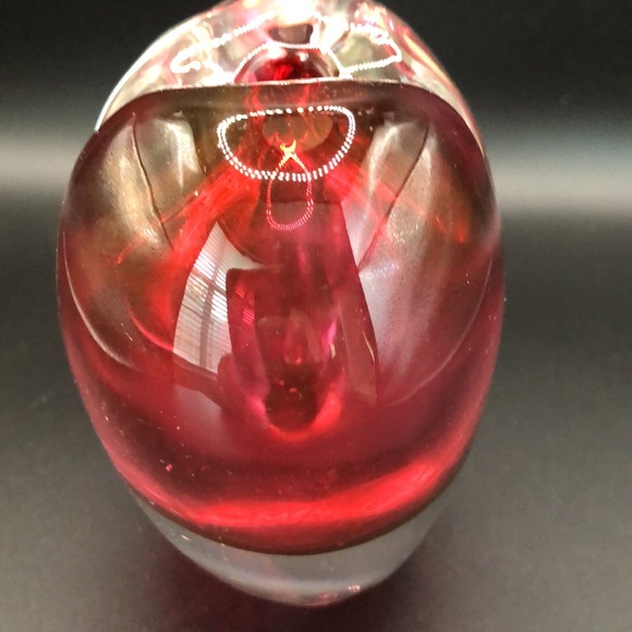 Heart hand blown paper weight - Picture 4 of 8